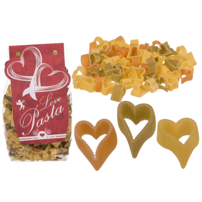 Three coloured durum wheat pasta with tomato &,